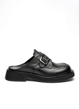 Lade das Bild in den Galerie-Viewer, Modischer Unisex Clog aus schwarzem Leder. Die deutlichen Merkmale des Schuhs sind die leichte Plateausohle aus EVA-Material, die weiße Naht auf der Schuhfront sowie die silberfarbene Monk-Schnalle.