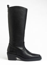 Lade das Bild in den Galerie-Viewer, Wilbeth Western Boot