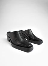 Lade das Bild in den Galerie-Viewer, Winona Western Mule